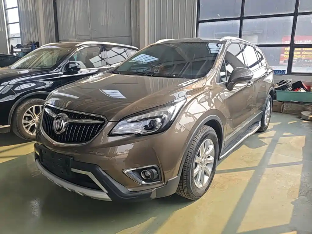 Buick Envision Plus — фото 2