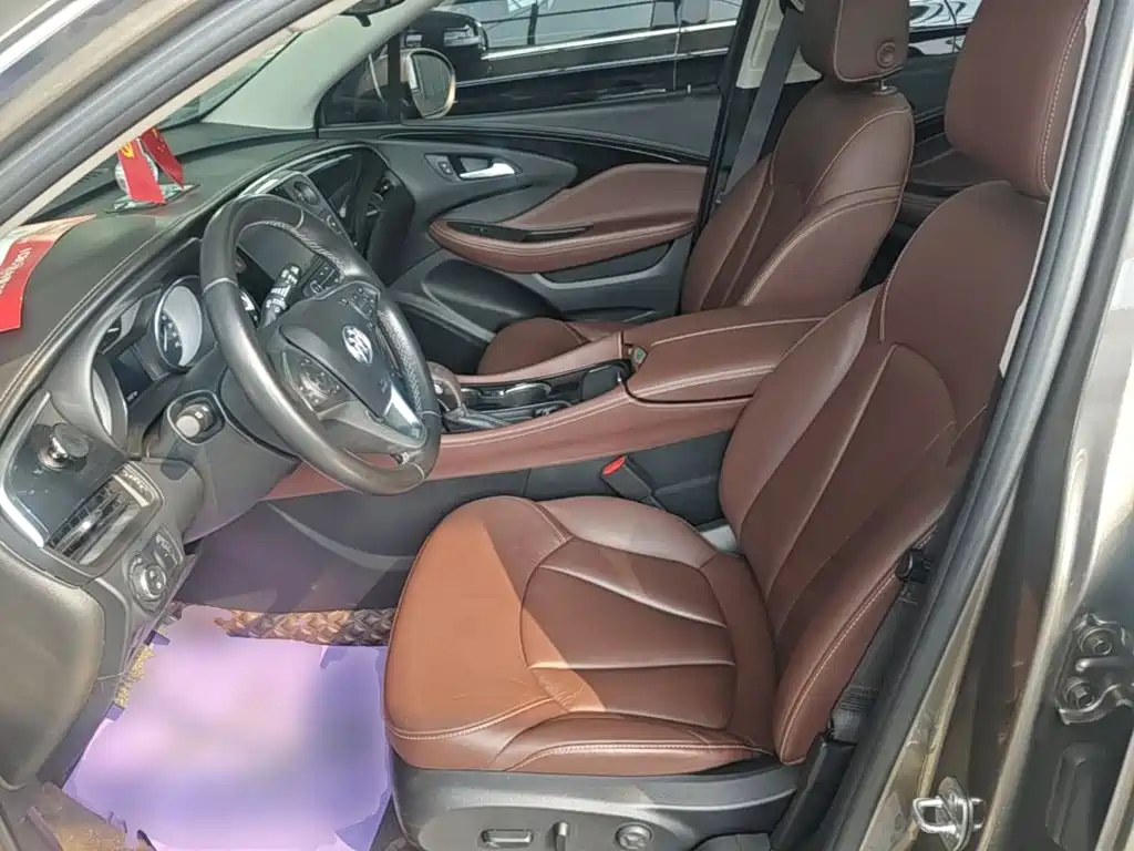 Buick Envision Plus — фото 15