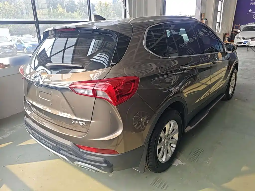 Buick Envision Plus — фото 7