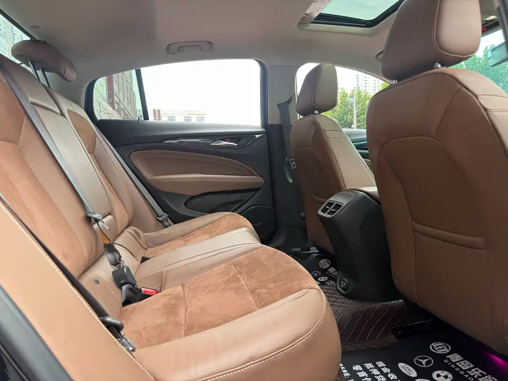 Buick Regal — фото 9