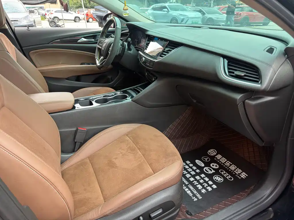 Buick Regal — фото 10