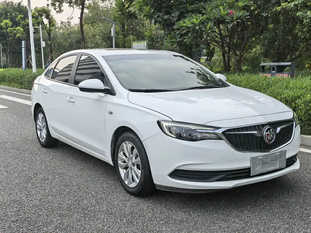 Buick Excelle — фото 5