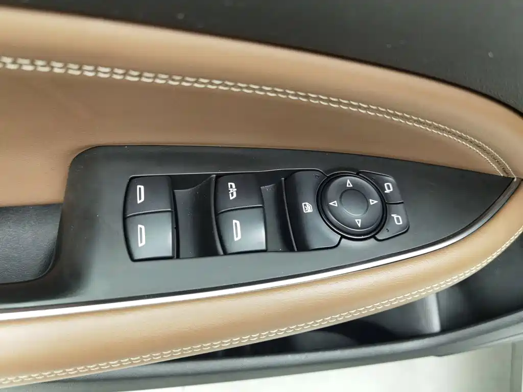 Buick Regal — фото 9