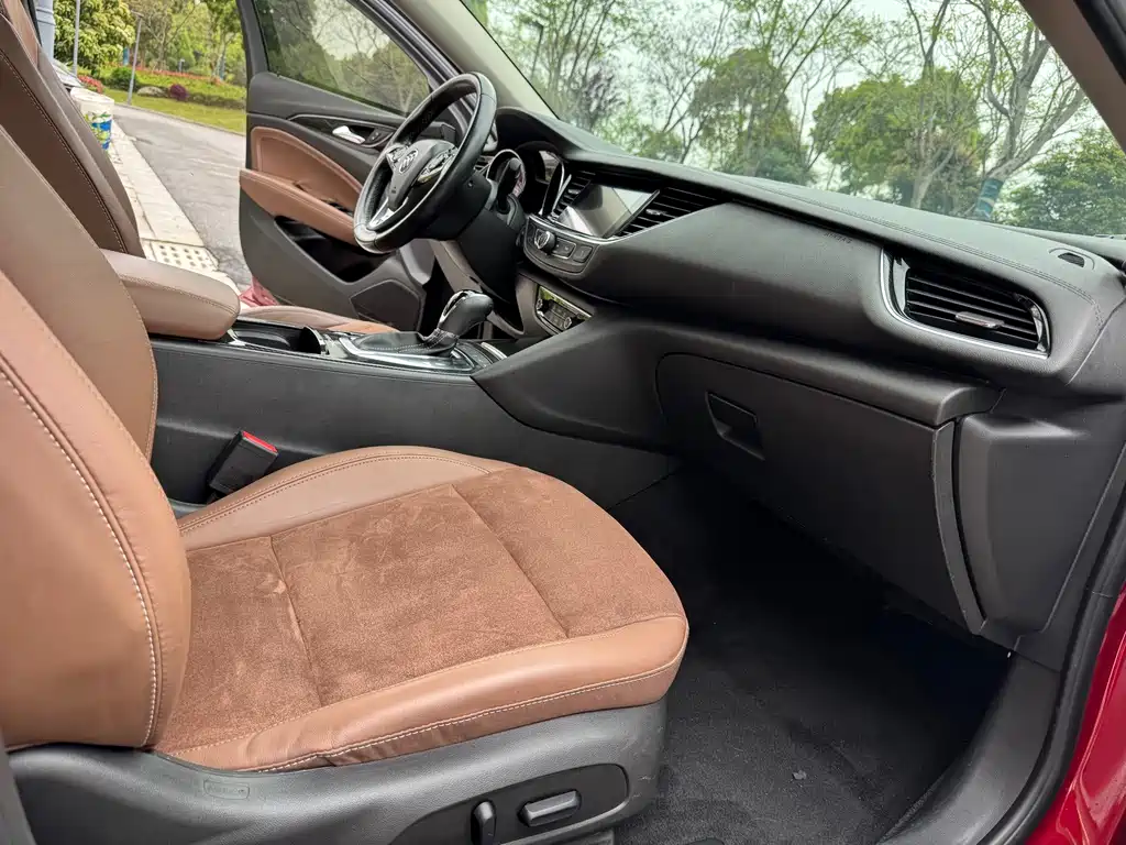 Buick Regal — фото 7