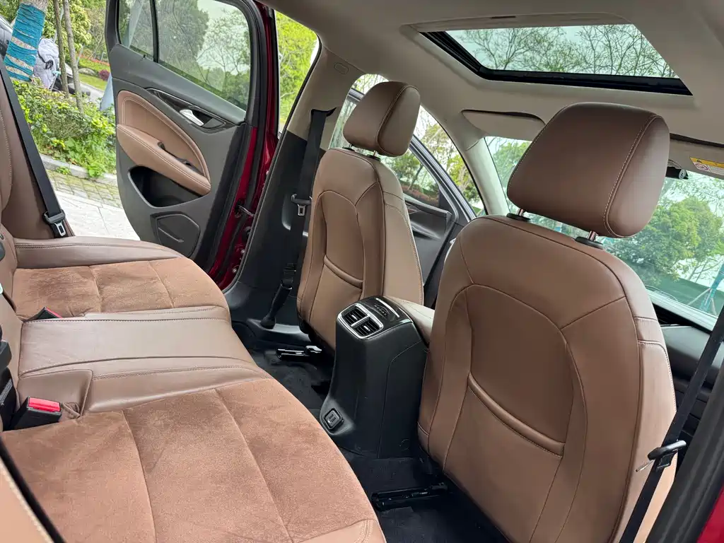 Buick Regal — фото 8