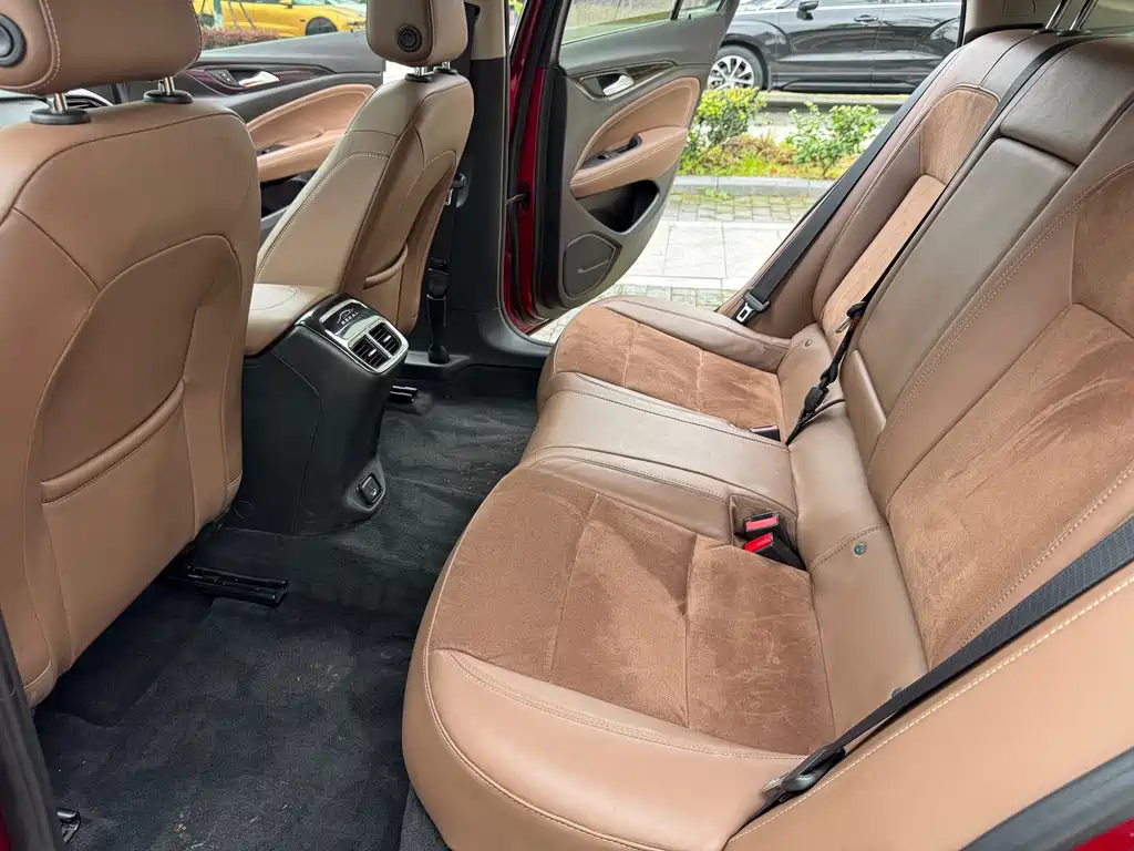 Buick Regal — фото 9