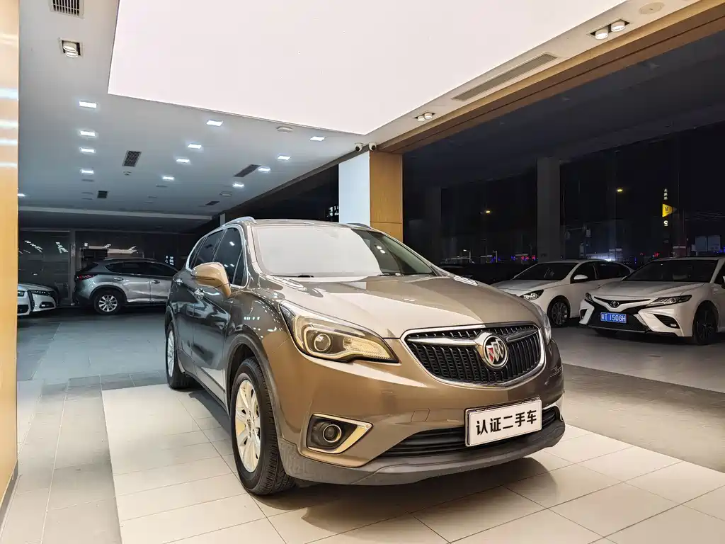 Buick Envision Plus — фото 4