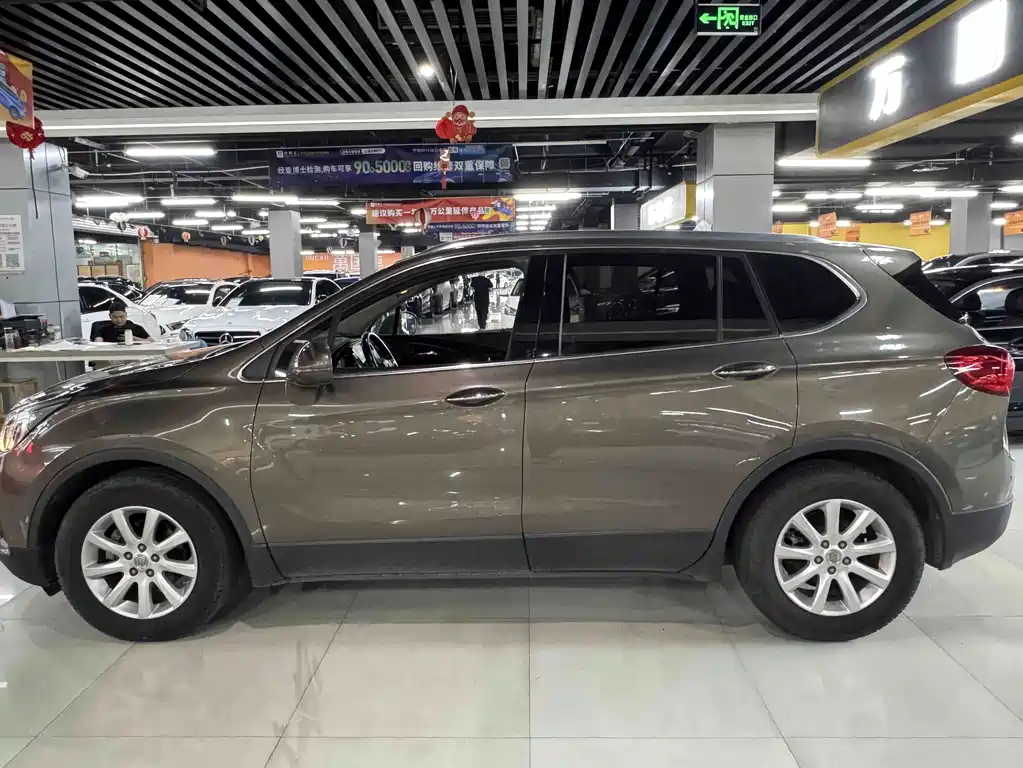 Buick Envision Plus — фото 9