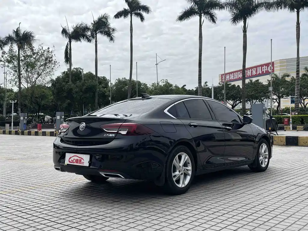 Buick Regal — фото 8