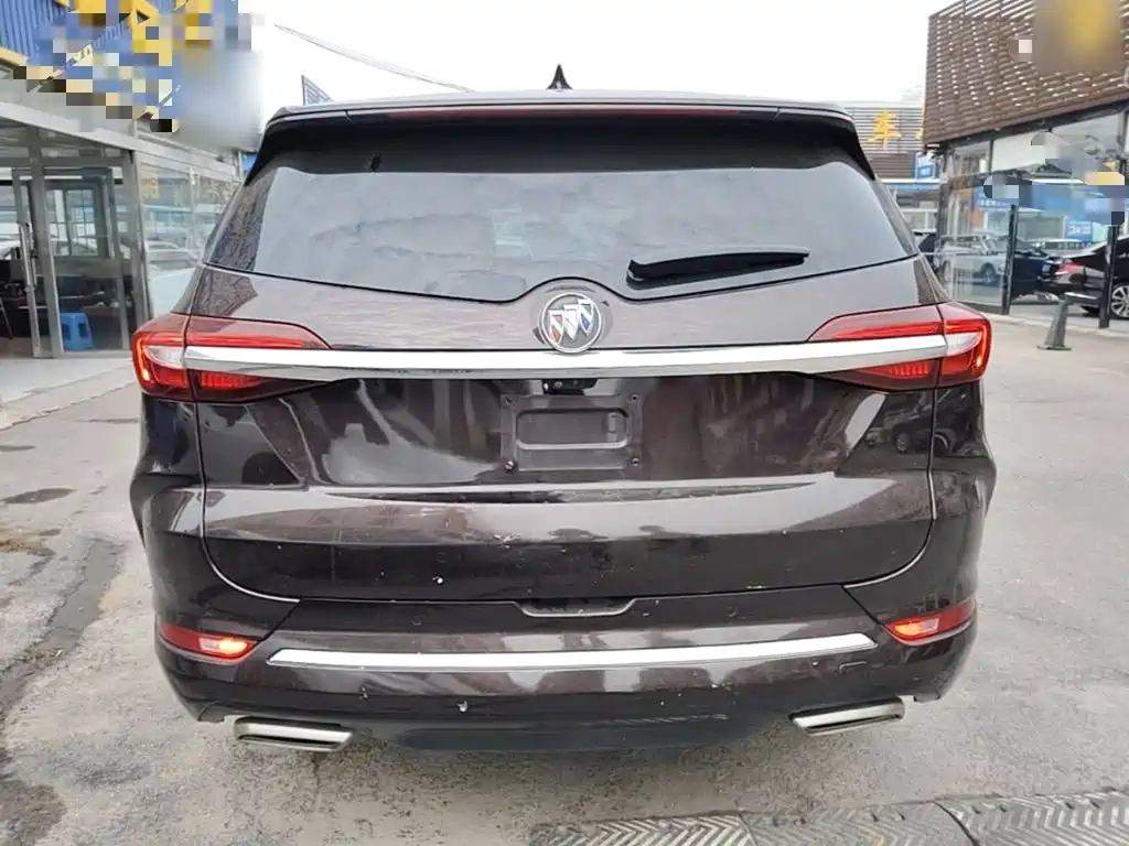 Buick Enclave — фото 6