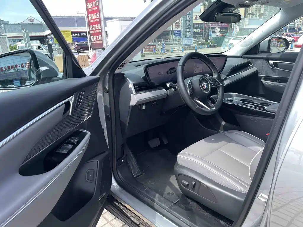 Buick E5 — фото 23