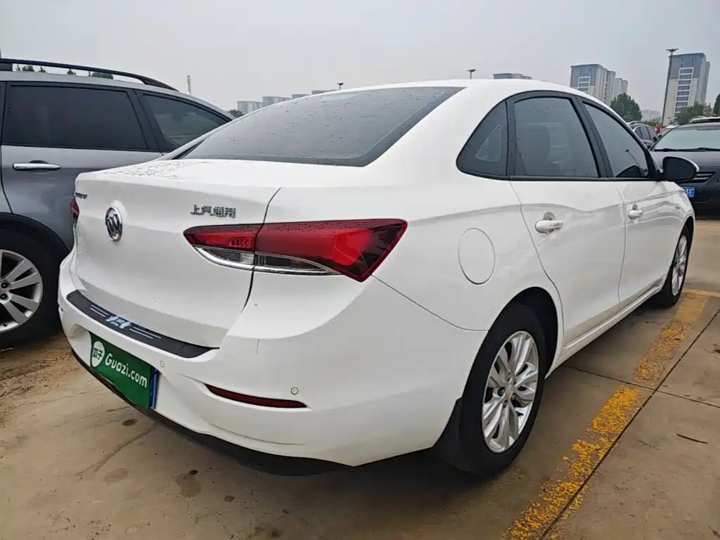 Buick Excelle — фото 7