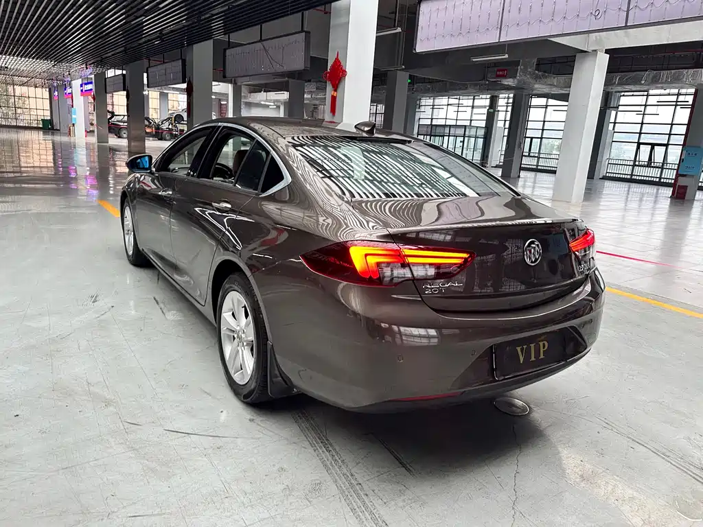 Buick Regal — фото 4