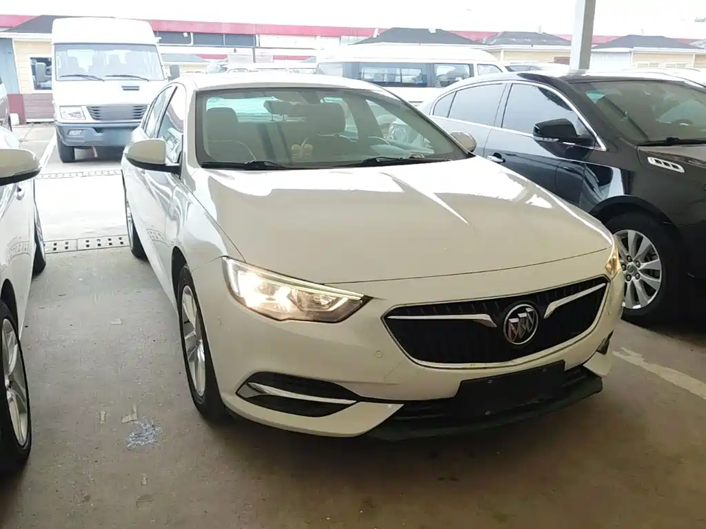 Buick Regal — фото 4