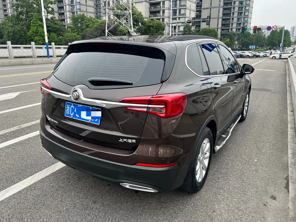 Buick Envision Plus — фото 3