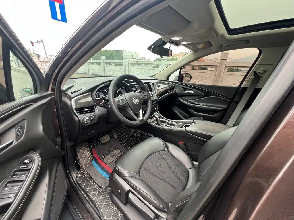 Buick Envision Plus — фото 6