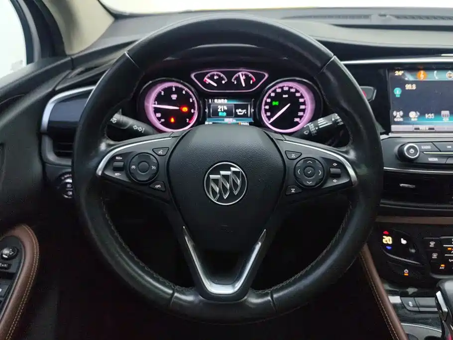 Buick Envision Plus — фото 15
