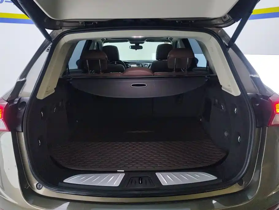 Buick Envision Plus — фото 4