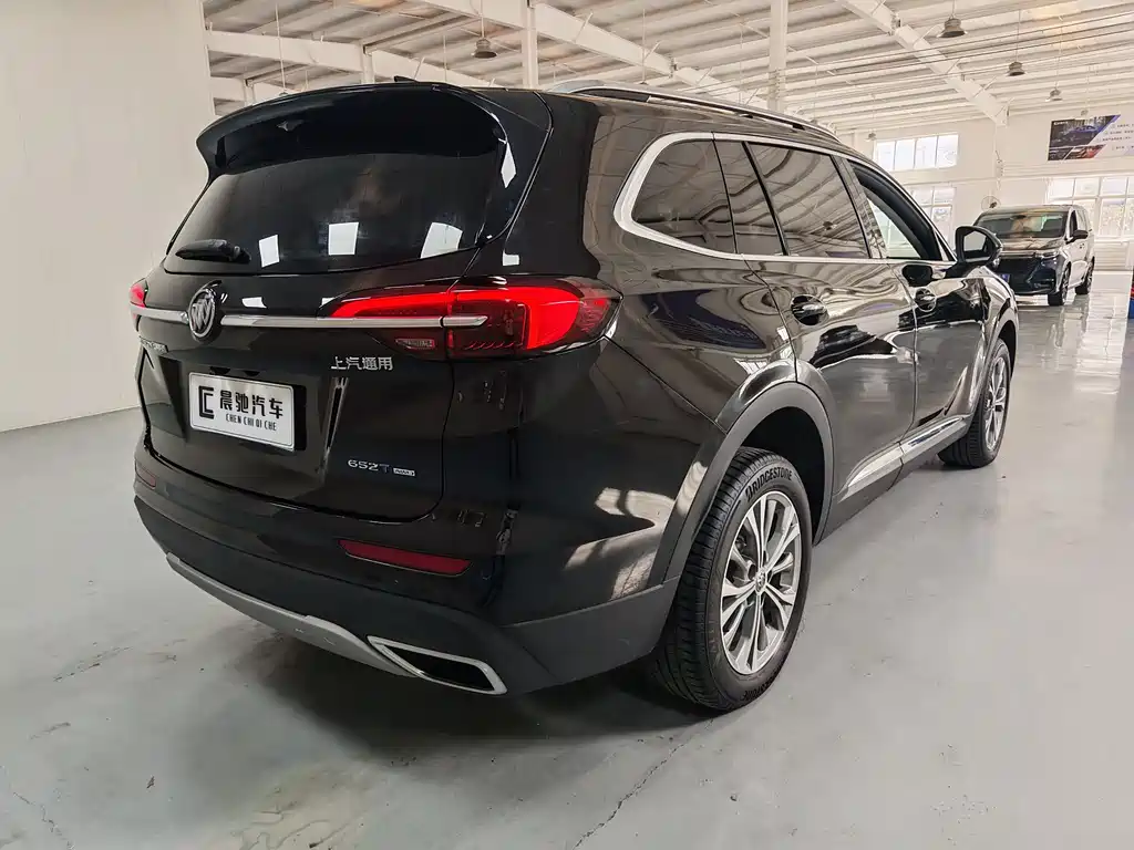 Buick Envision Plus — фото 4