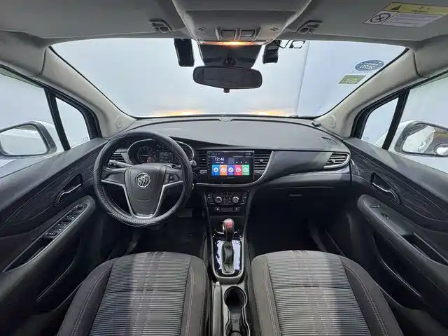 Buick Encore — фото 8