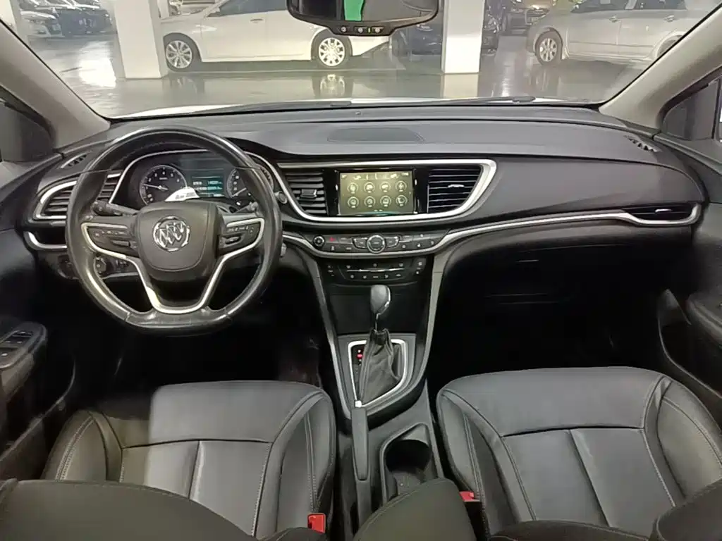 Buick Excelle — фото 10