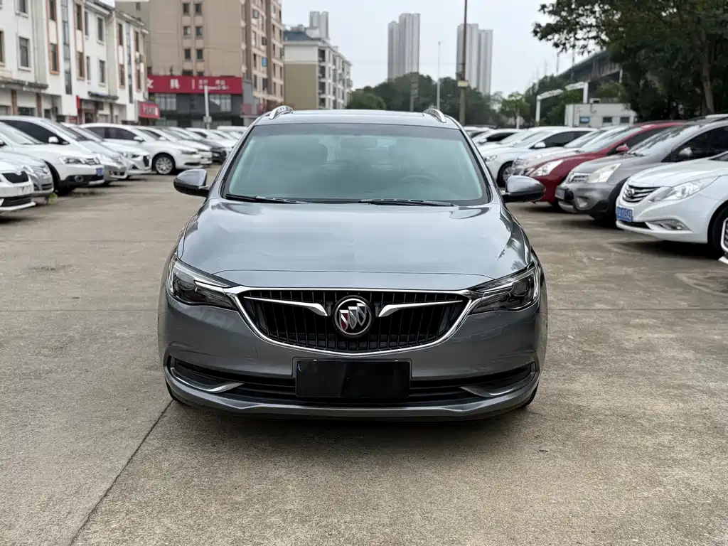Buick Excelle — фото 2