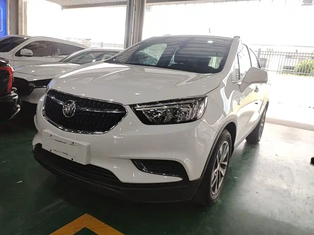 Buick Encore — фото 2