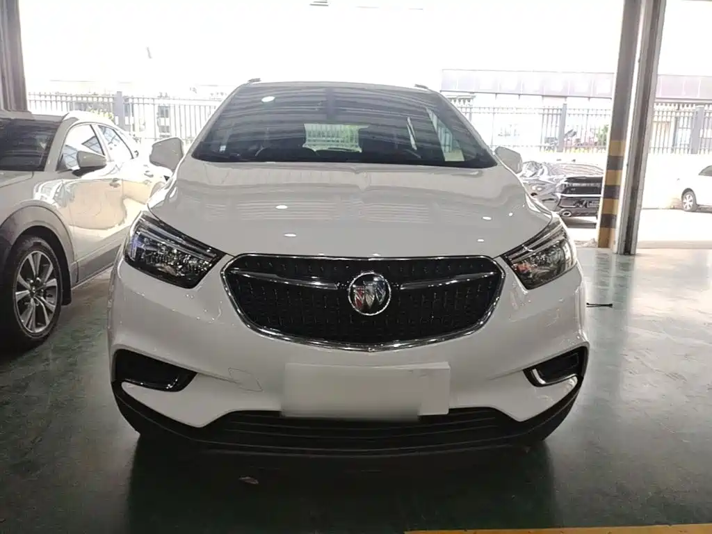 Buick Encore — фото 3