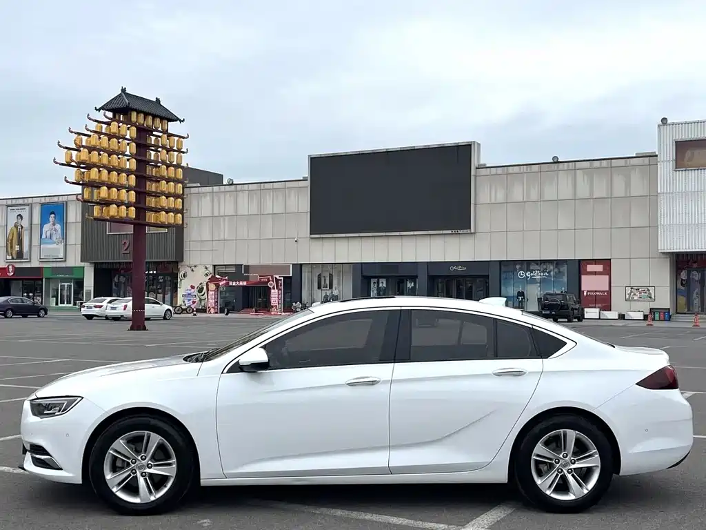 Buick Regal — фото 3