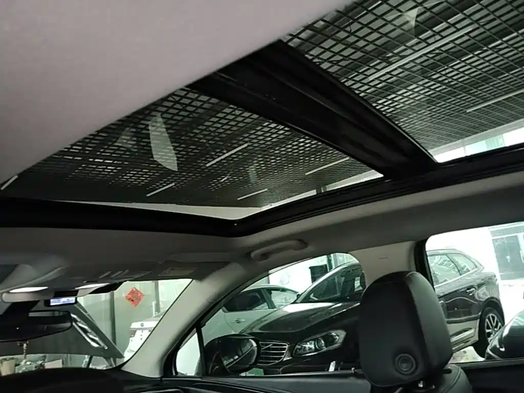 Buick Envision Plus — фото 18