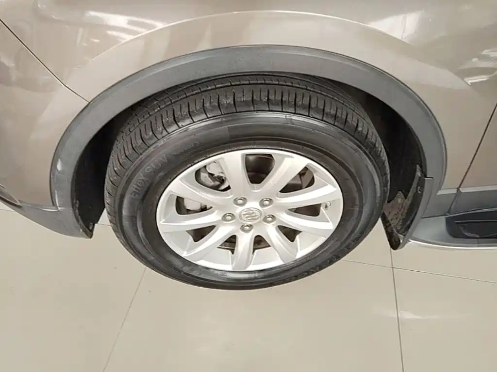 Buick Envision Plus — фото 23