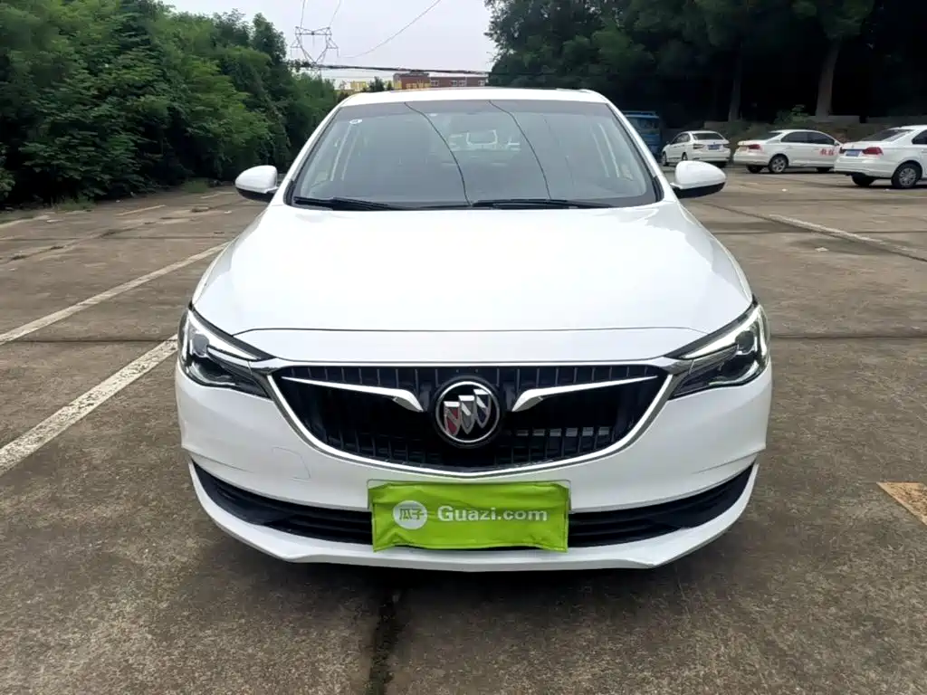 Buick Excelle — фото 3
