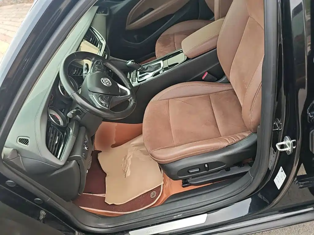Buick Regal — фото 15