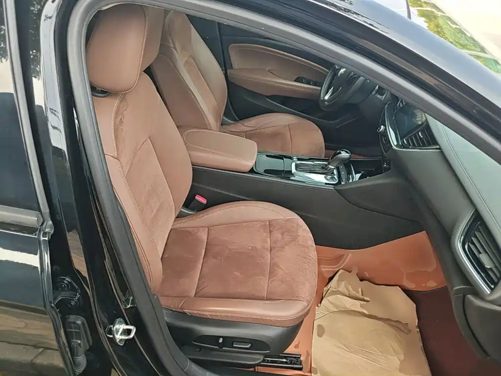 Buick Regal — фото 25