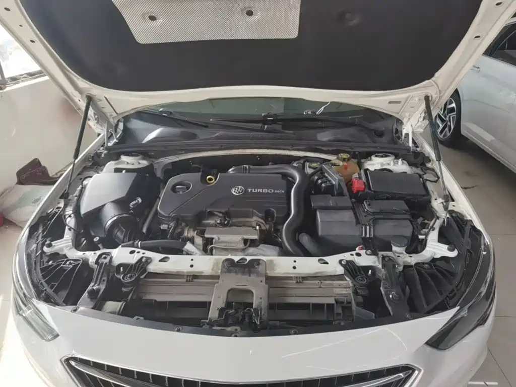 Buick Regal — фото 20