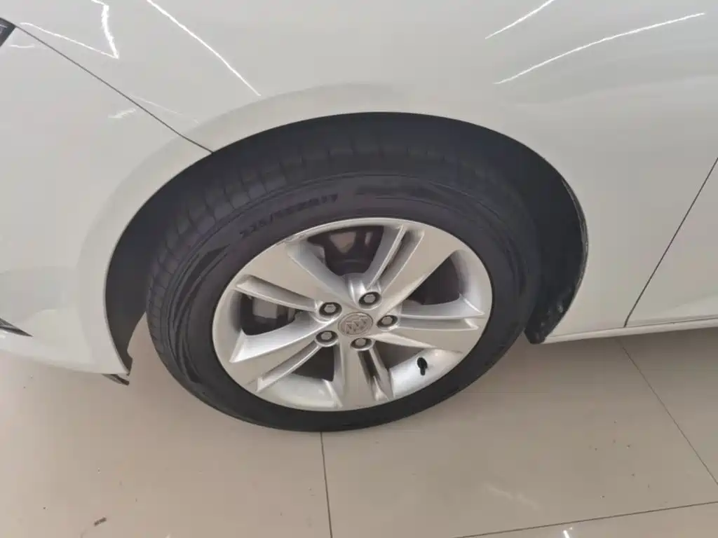 Buick Regal — фото 23