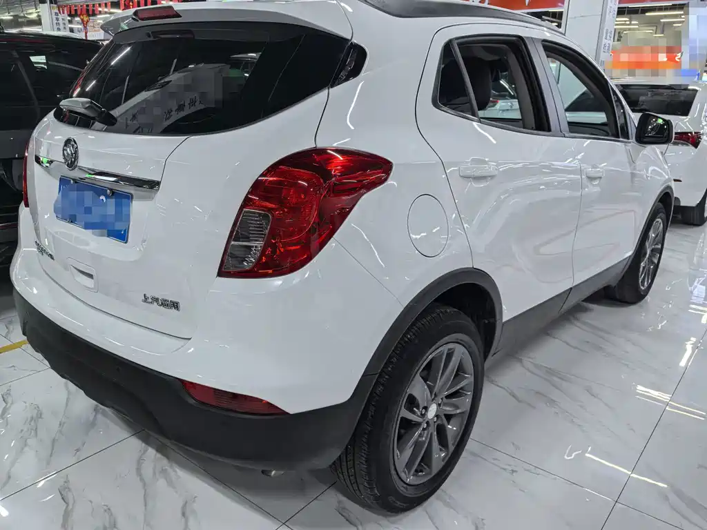 Buick Encore — фото 5