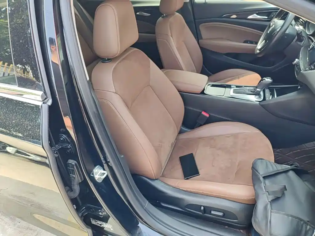 Buick Regal — фото 25