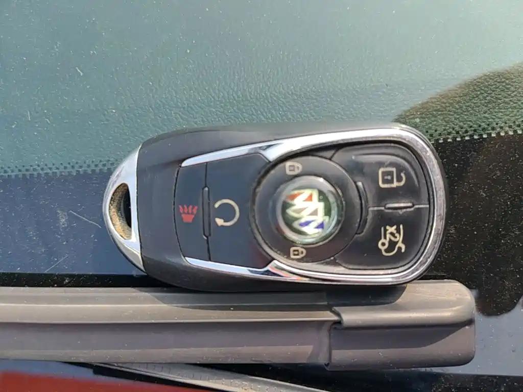 Buick Regal — фото 9