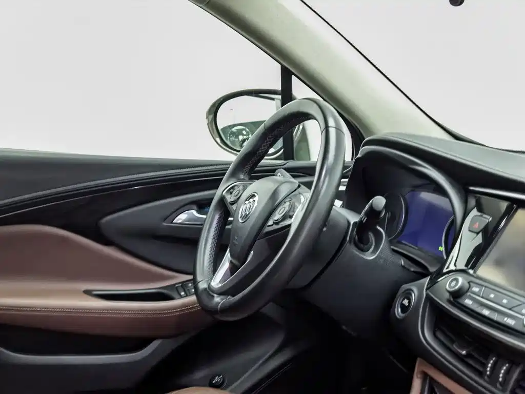Buick Envision Plus — фото 22