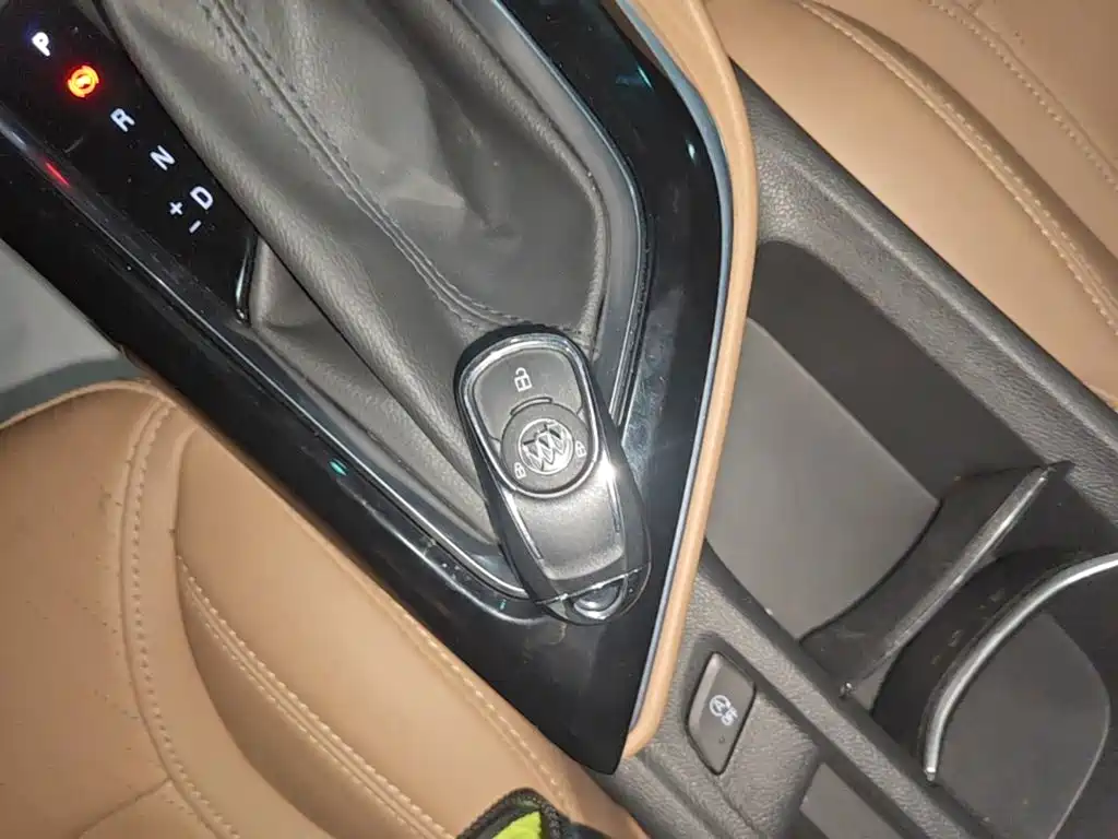 Buick GL6 — фото 9
