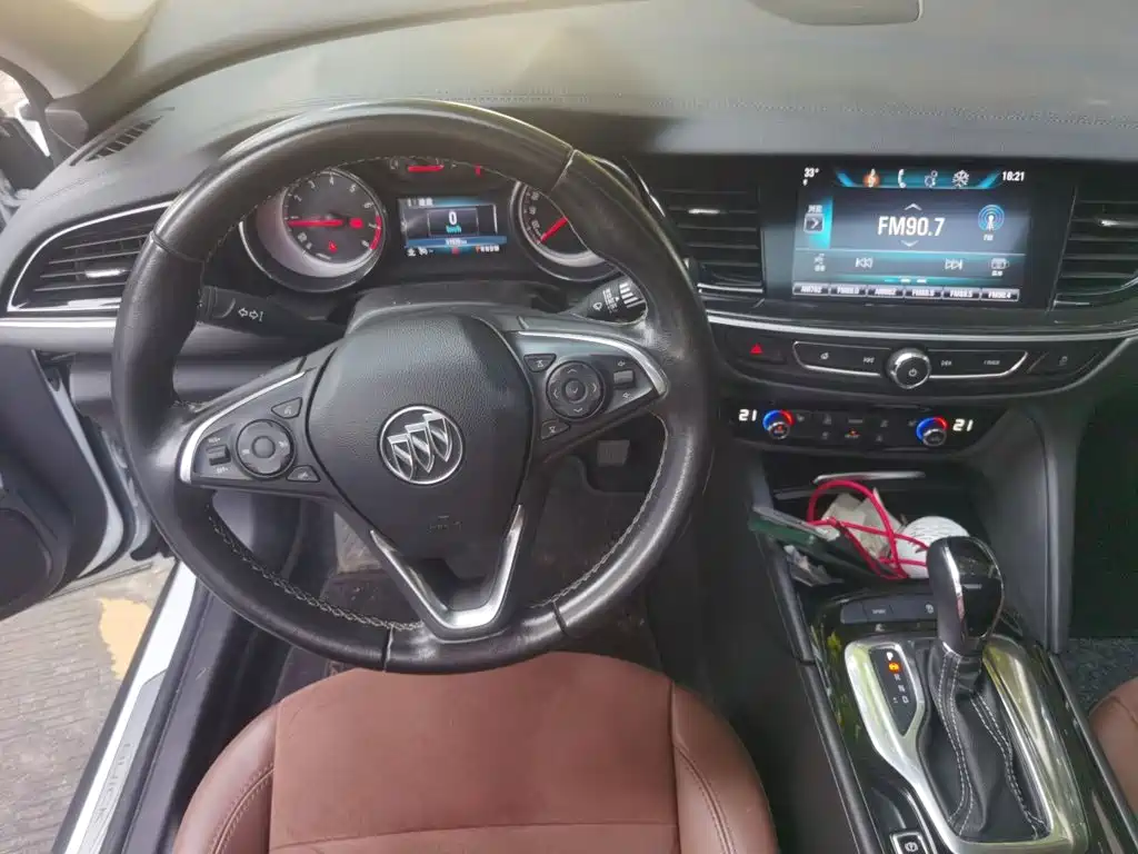 Buick Regal — фото 3
