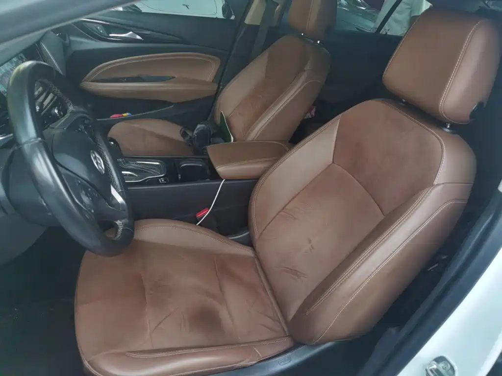 Buick Regal — фото 8