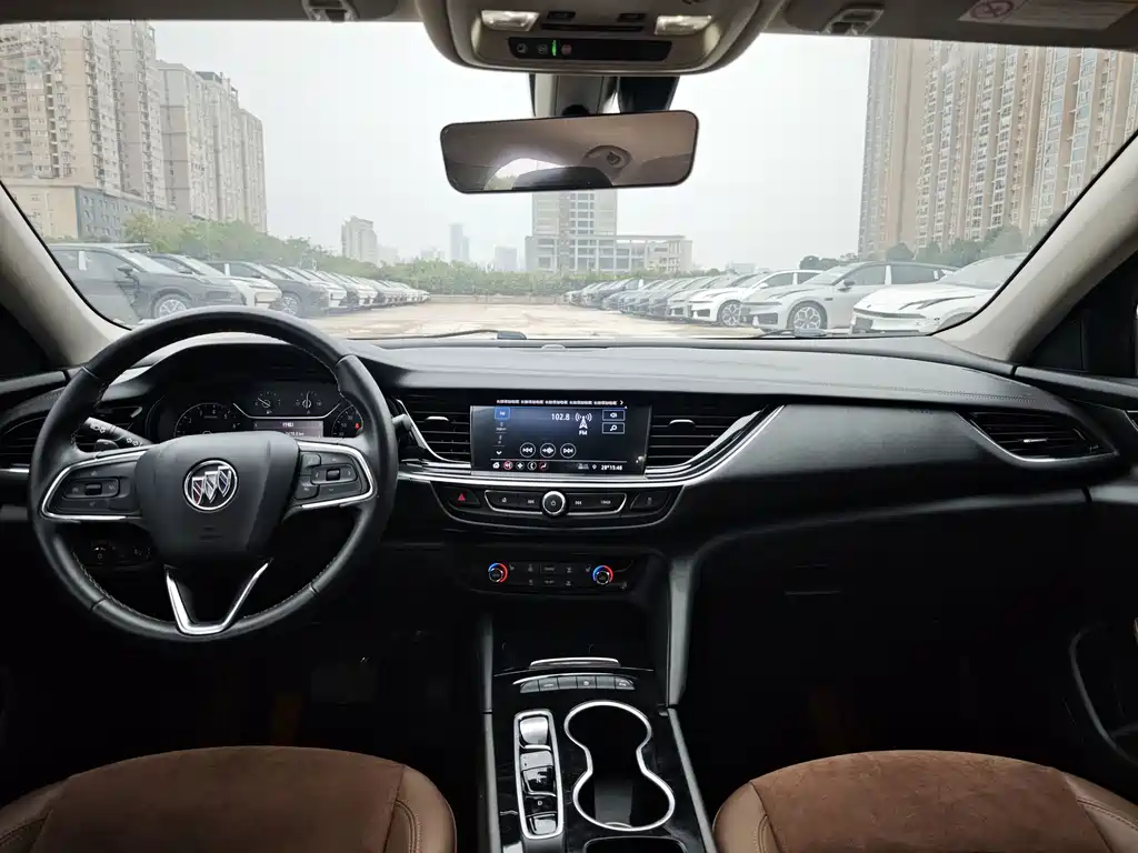 Buick Regal — фото 5