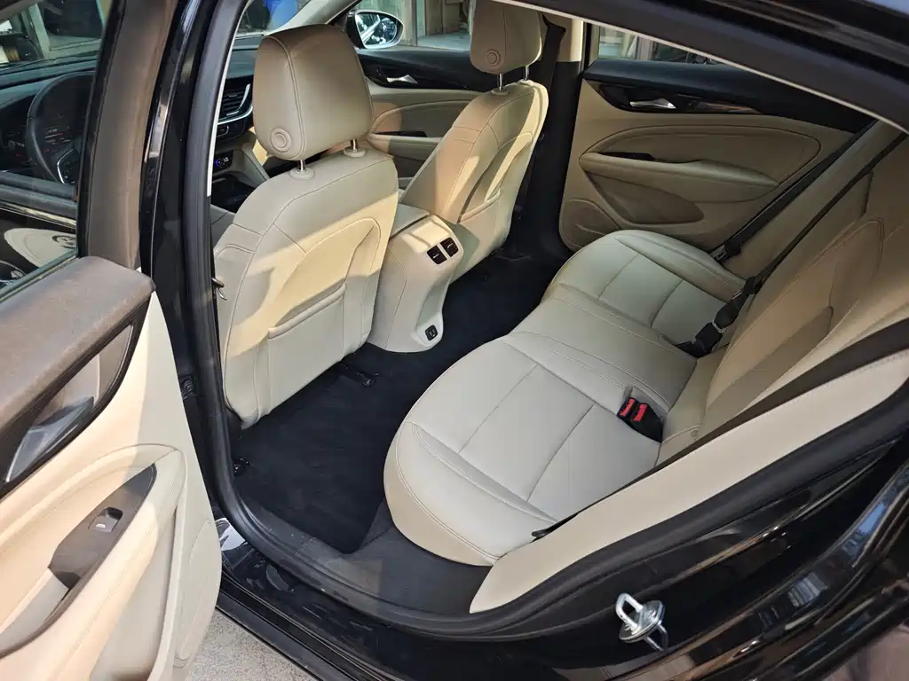 Buick Regal — фото 9