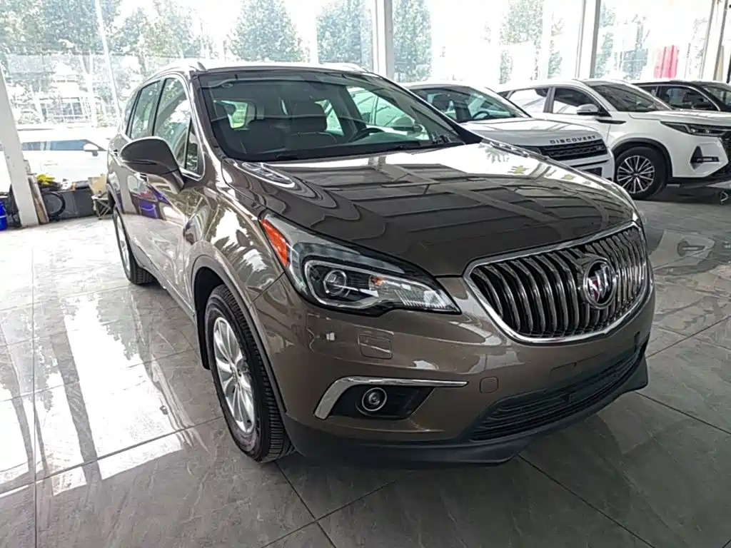 Buick Envision Plus — фото 4