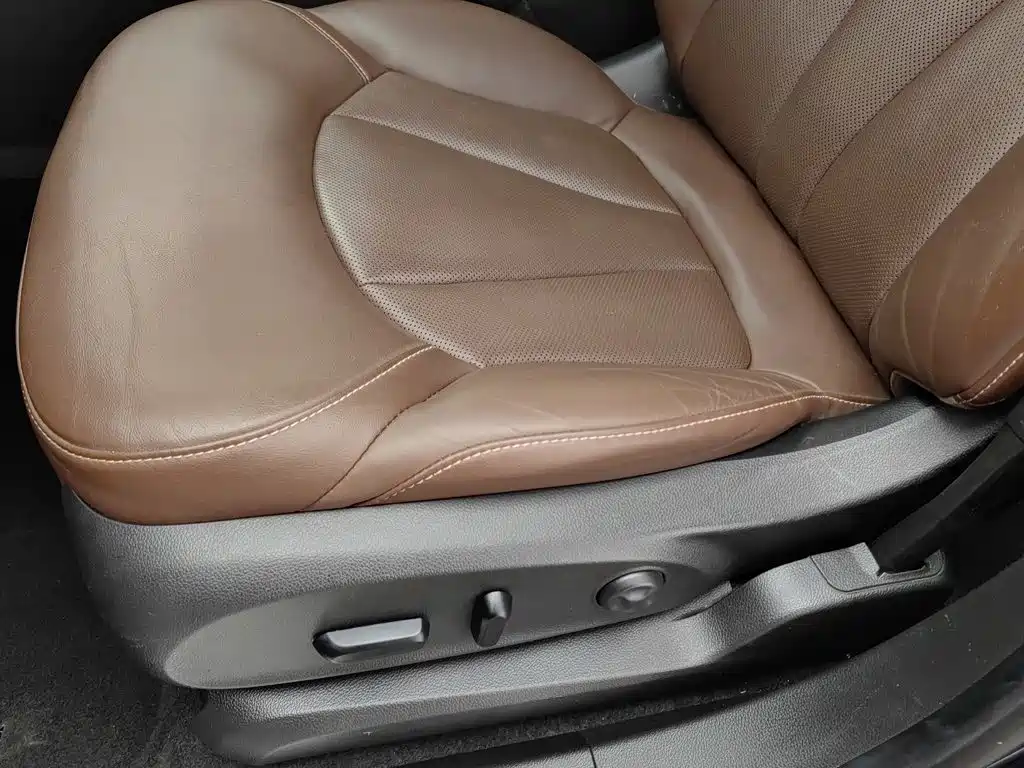 Buick Envision Plus — фото 20