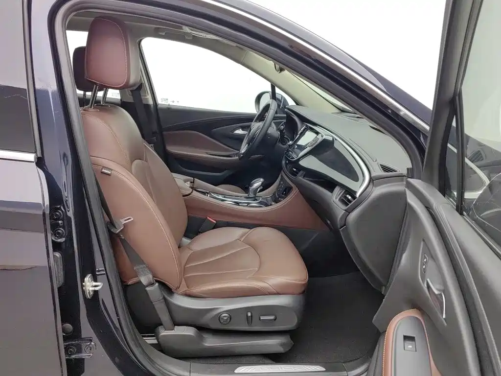 Buick Envision Plus — фото 23