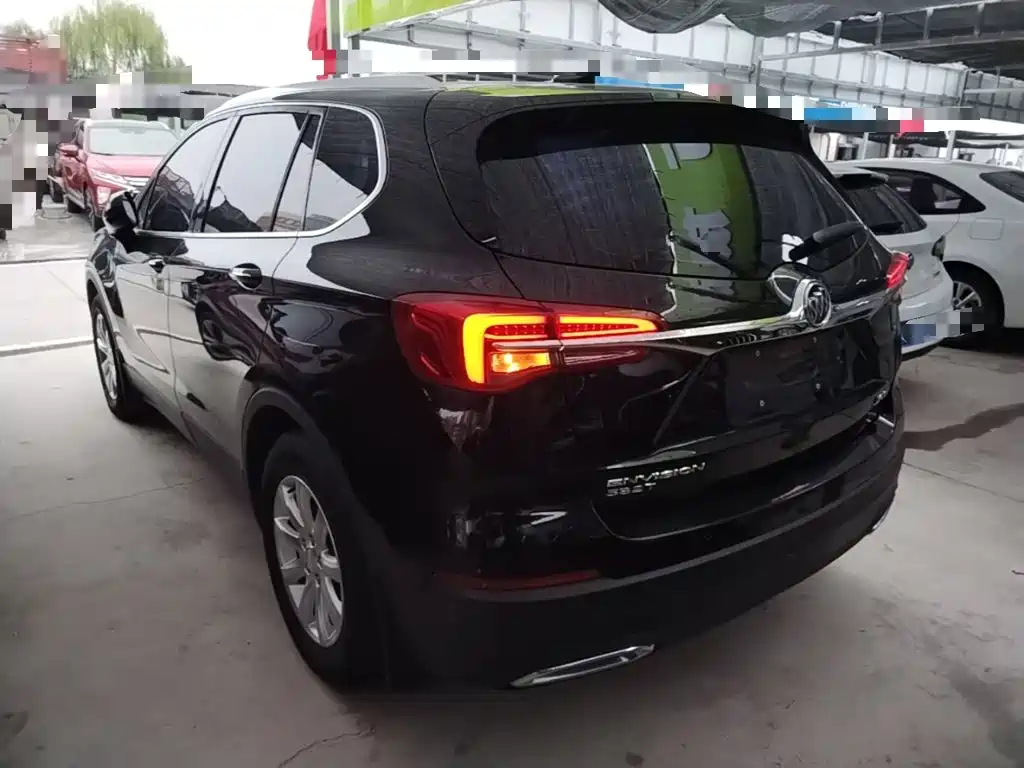 Buick Envision Plus — фото 5
