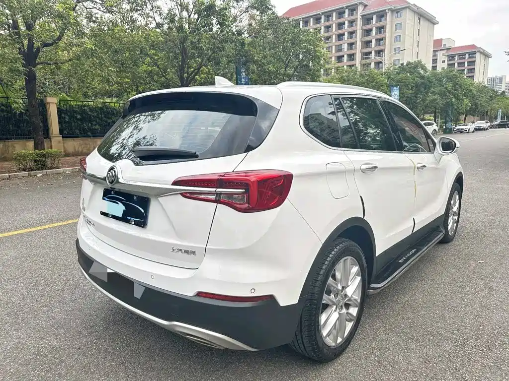 Buick Envision Plus — фото 6